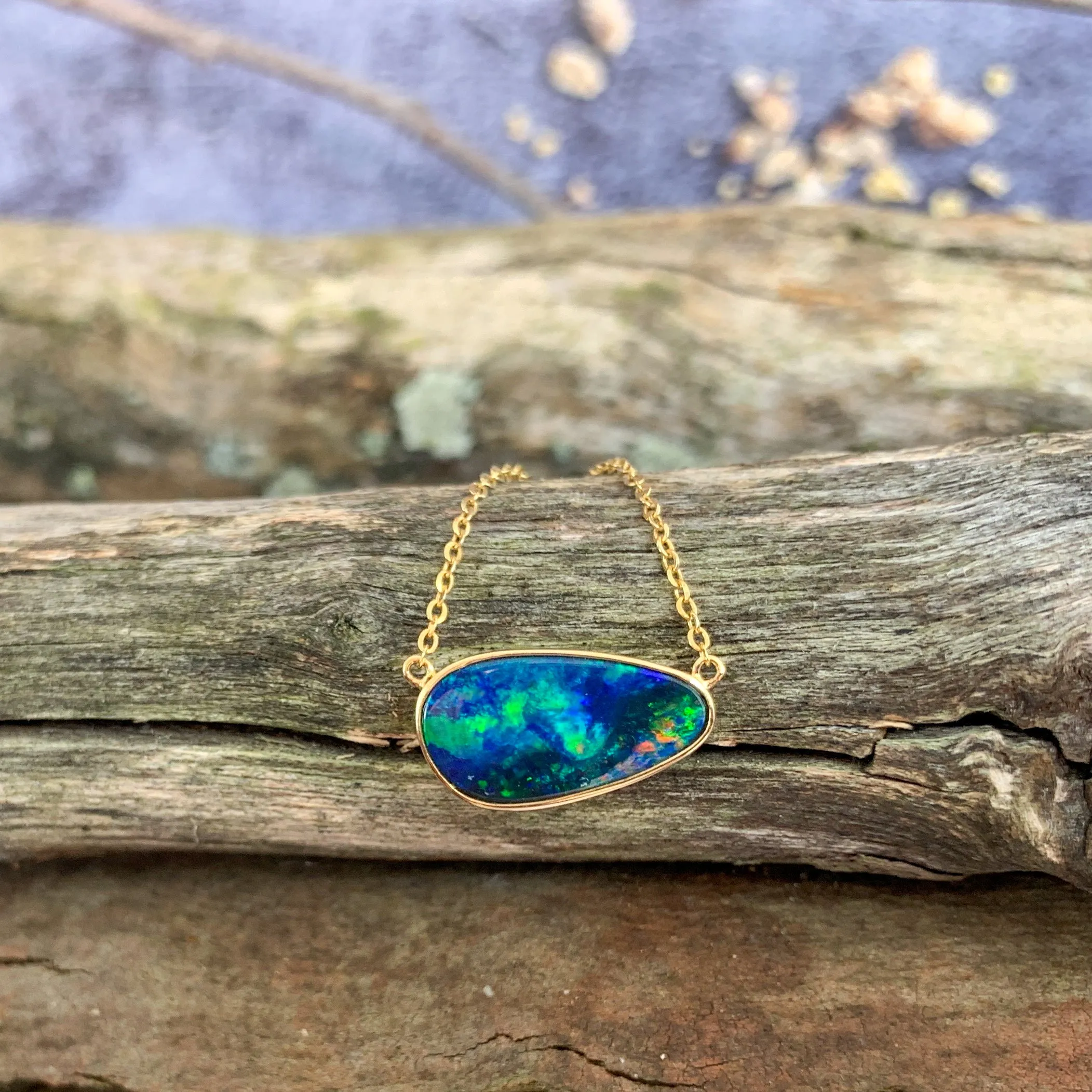 14kt Yellow Gold Opal solitaire necklace