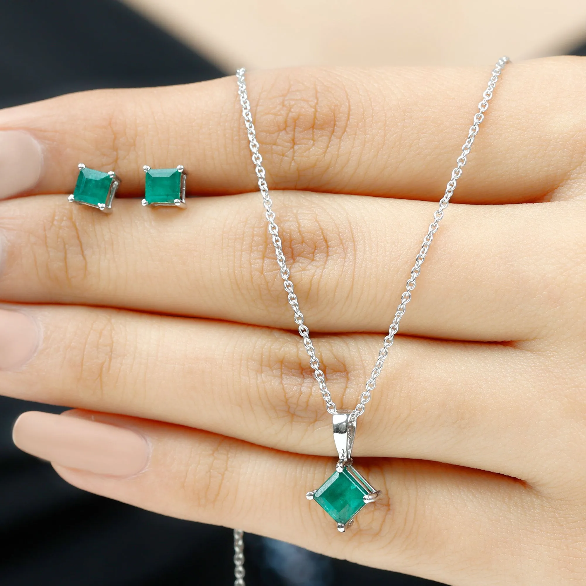 2 CT Princess Cut Emerald Solitaire Jewelry Set