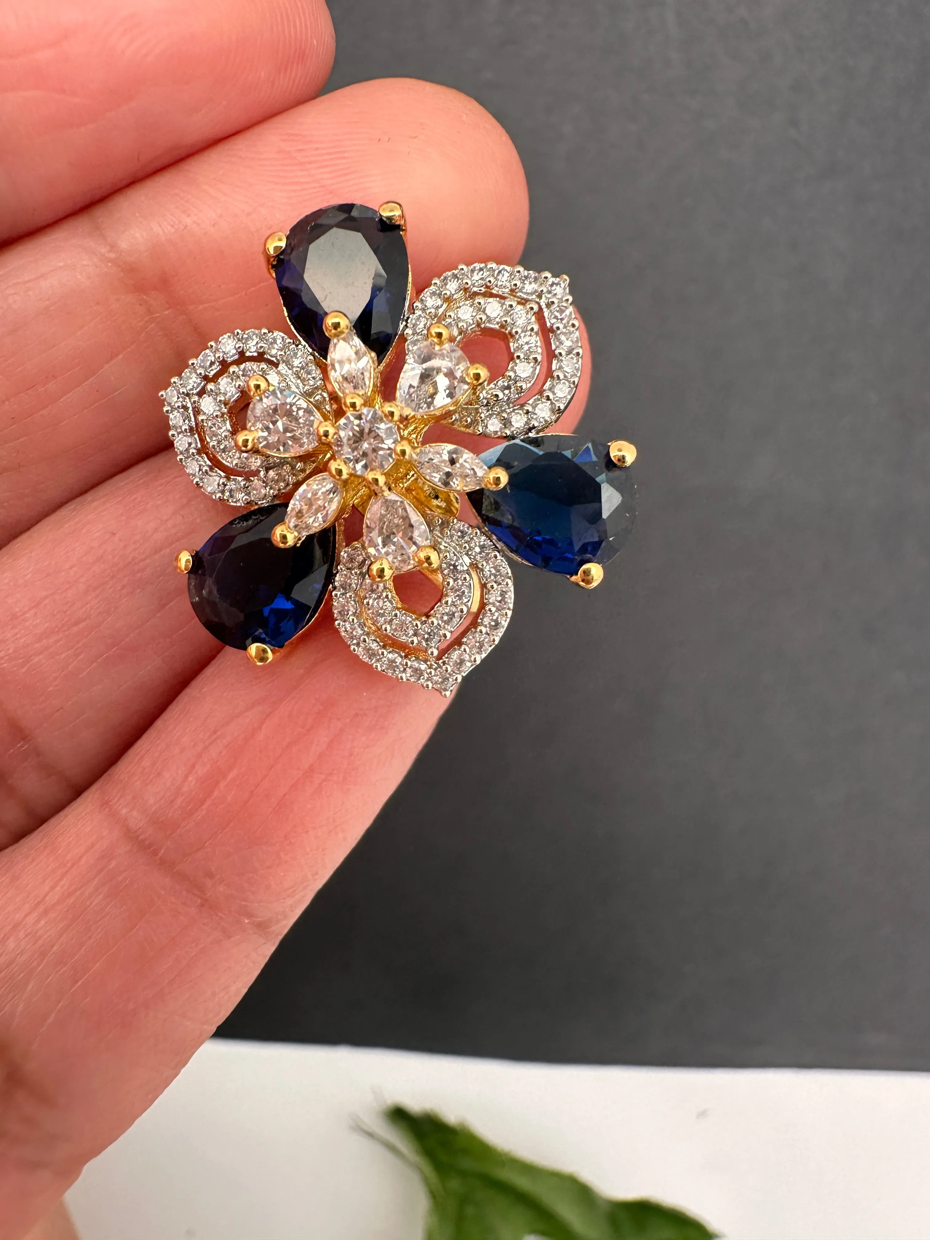 AD Gold Adjustable Color Stone Cocktail Ring