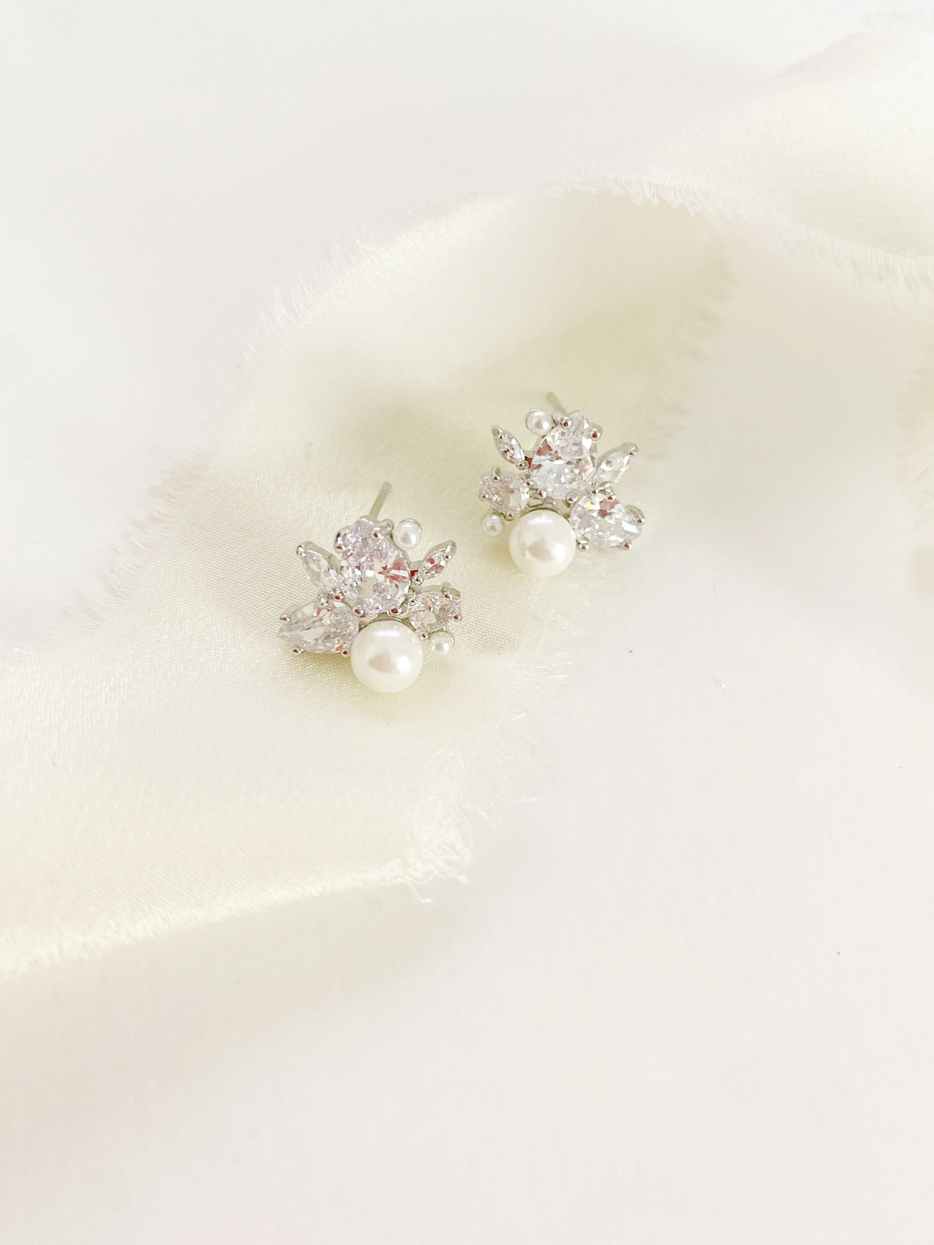 Adelia Pearl Stud Earrings