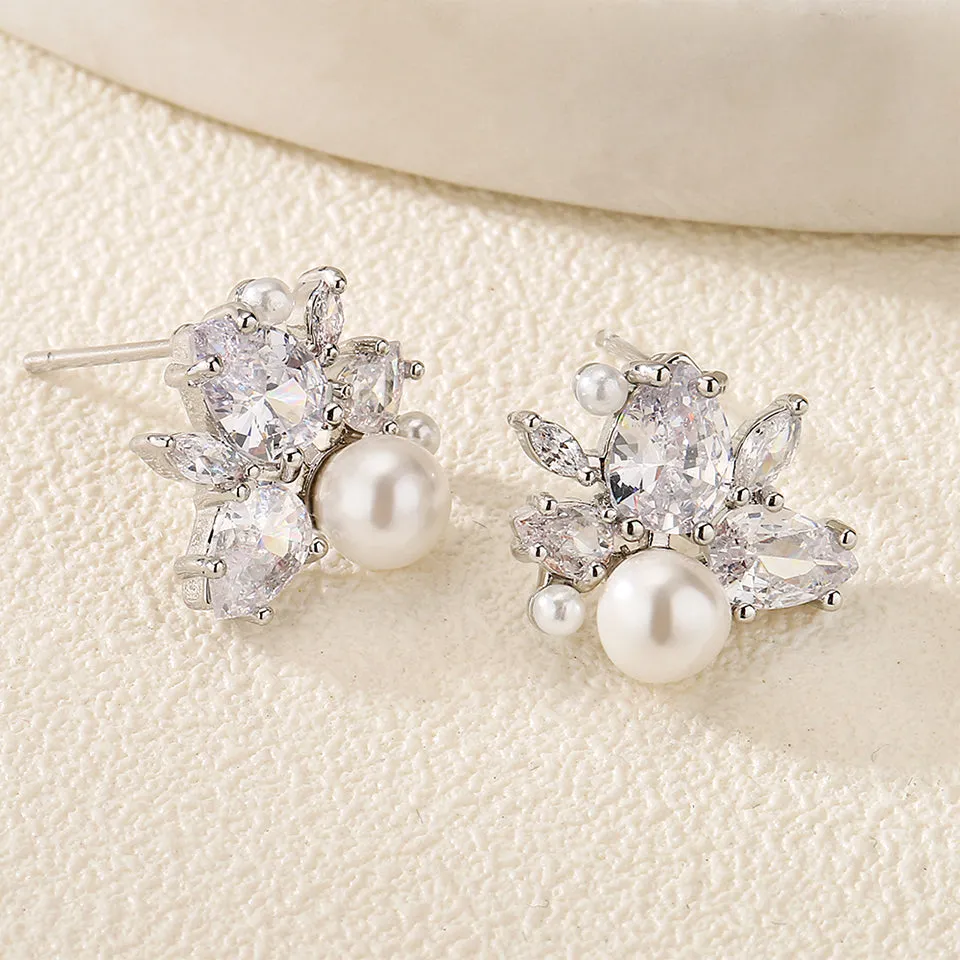 Adelia Pearl Stud Earrings
