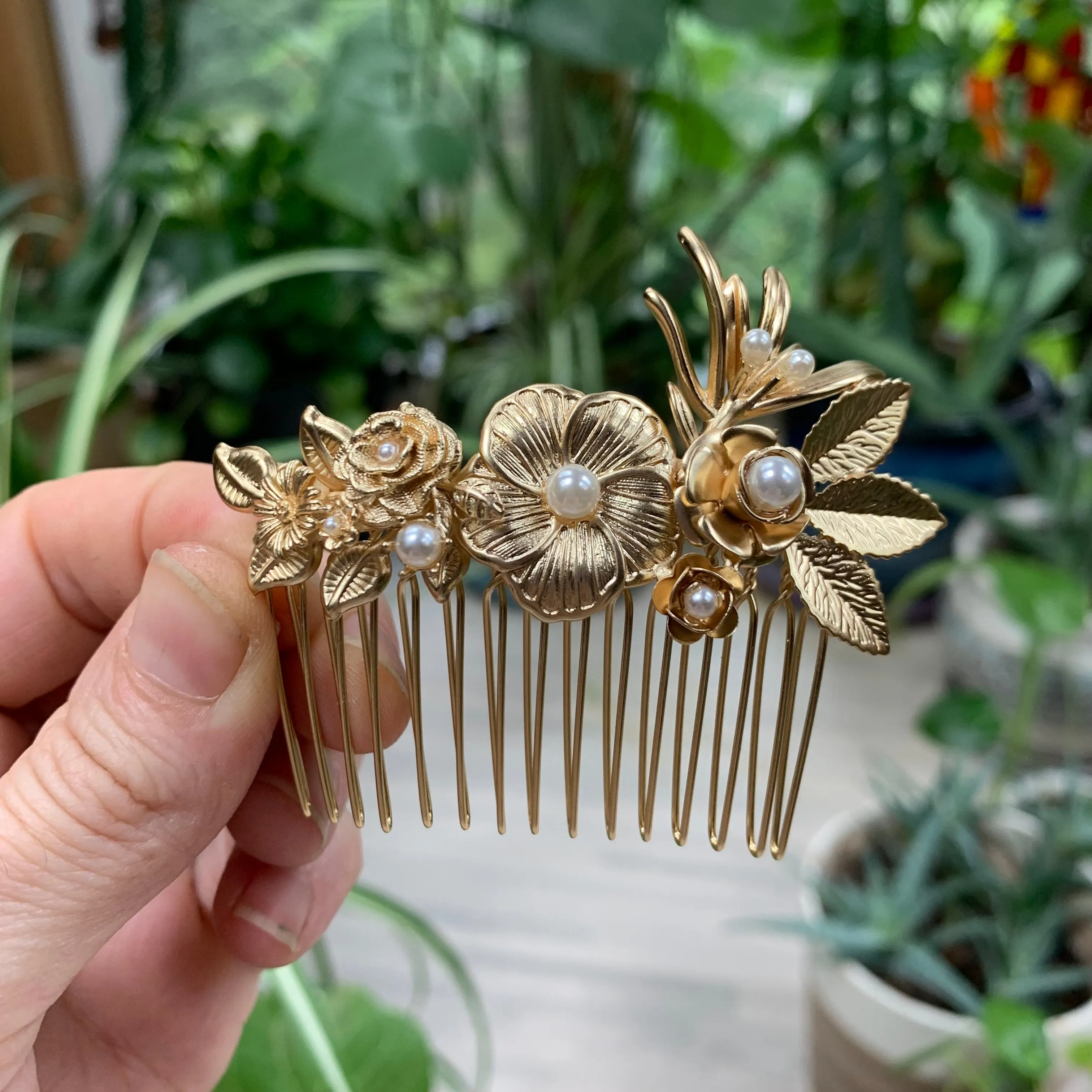 Field of Roses Hair Comb