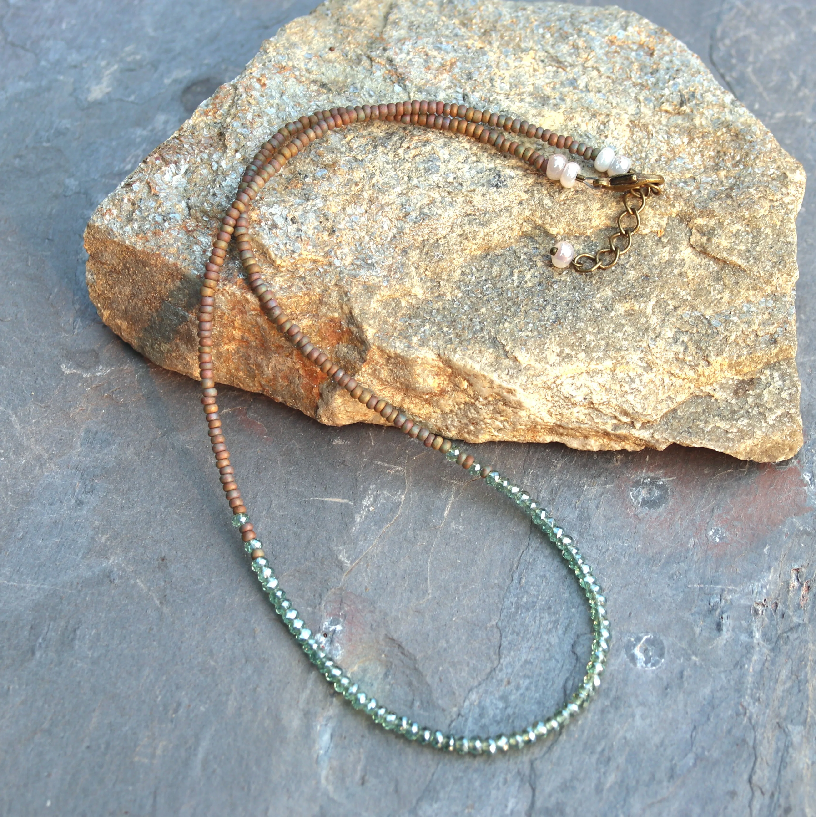 Flash Necklace - Grey Matte Iris & Aqua