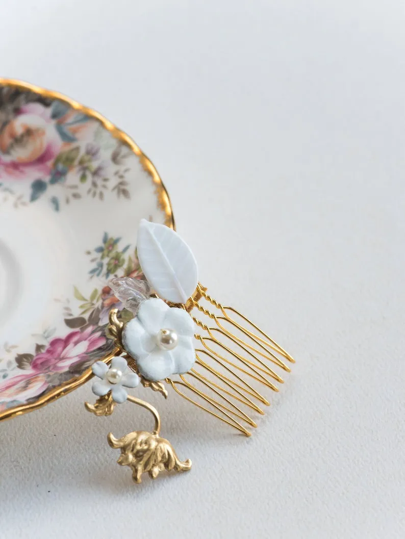 Floral hair comb with enameled flowers