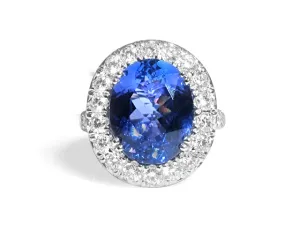 GIA Certified Ladies Diamond 6.89ct Tanzanite Ring