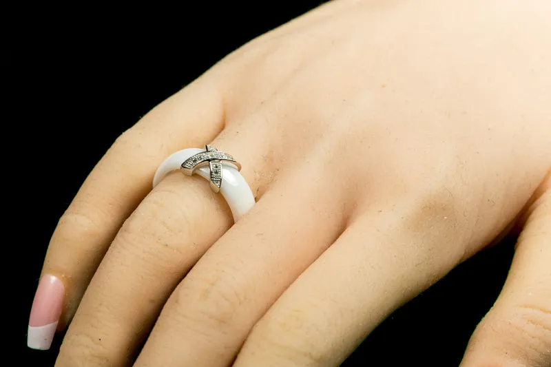 Gloris White Ceramic X BandRing | Sterling Silver