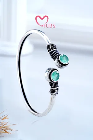 Light Green Royal Aura Kundan Cuff Bracelet