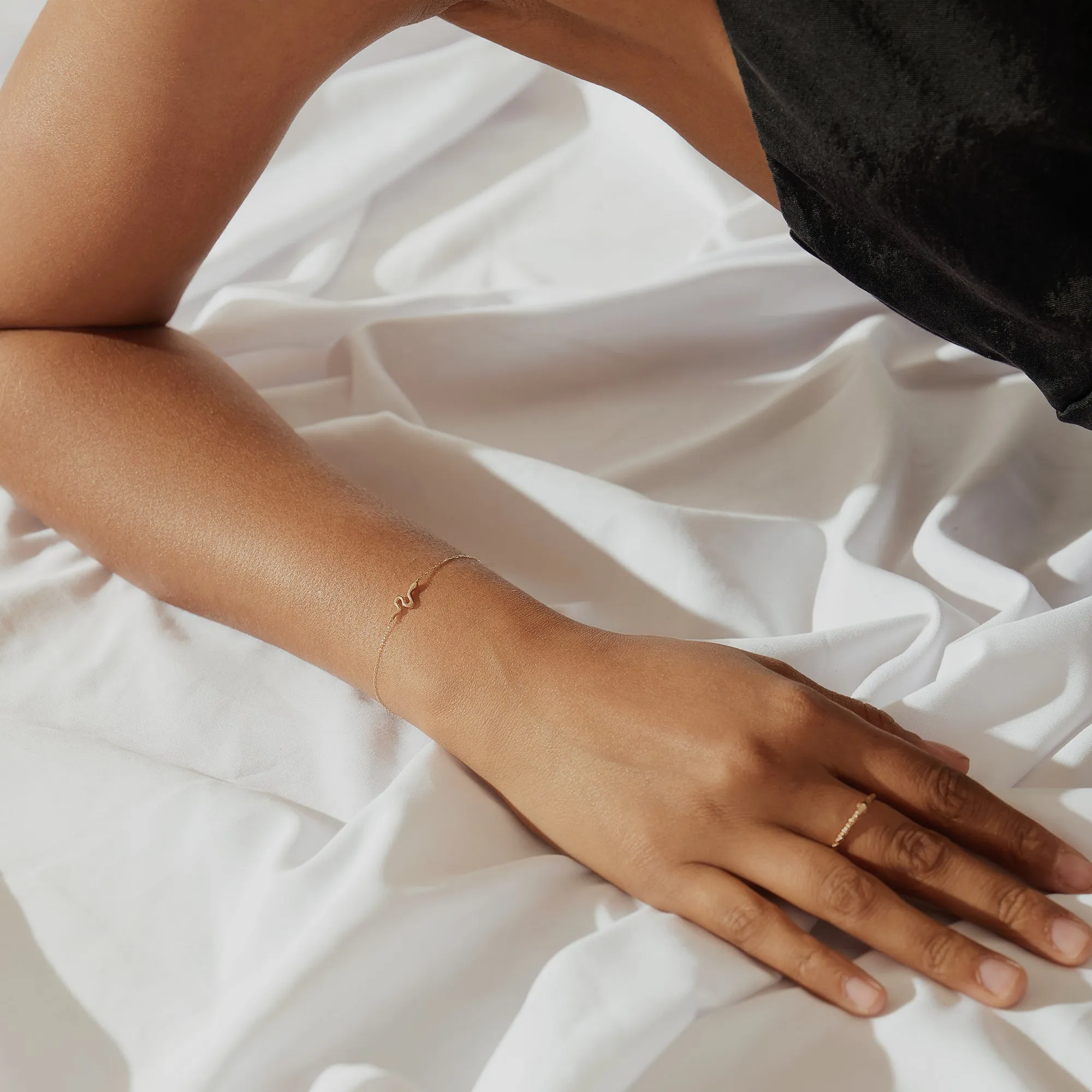 MEDUSA | Snake Stackable Ring