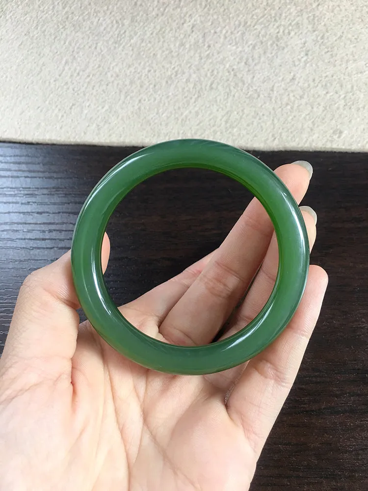 Natural Jade Bangle Nephrite Bangle Internal Diameter 53.4mm NBE041