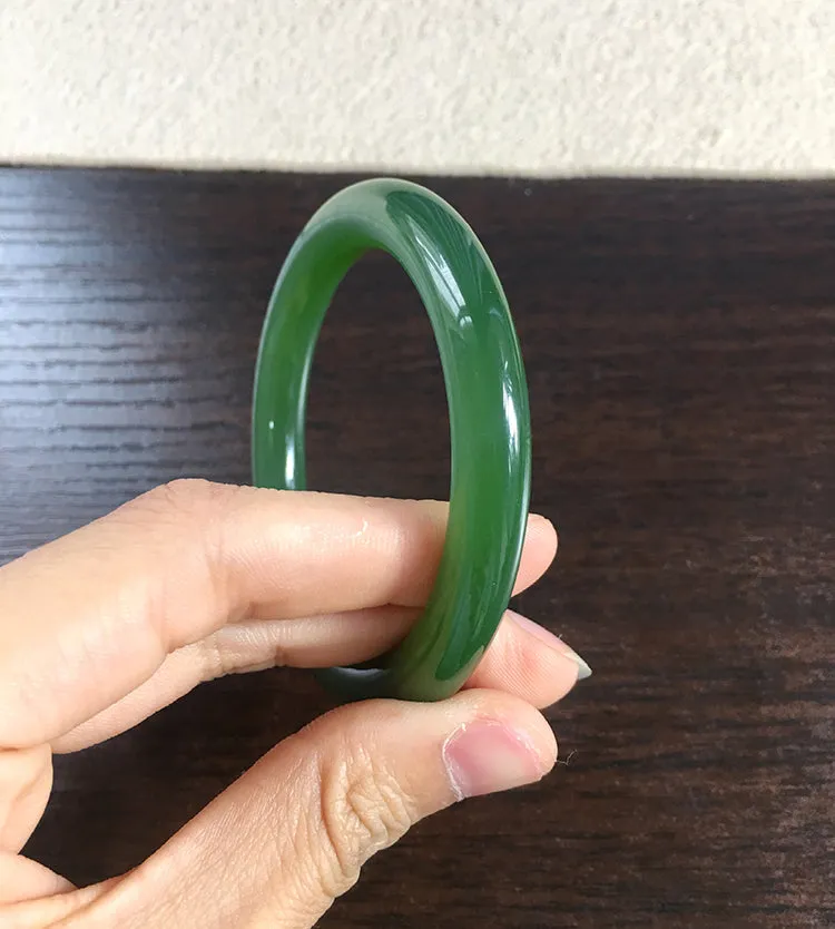 Natural Jade Bangle Nephrite Bangle Internal Diameter 53.4mm NBE041