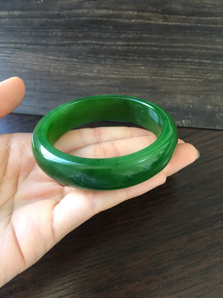 Natural Jade Bangle Nephrite Bangle Internal Diameter 57.3mm NBE009