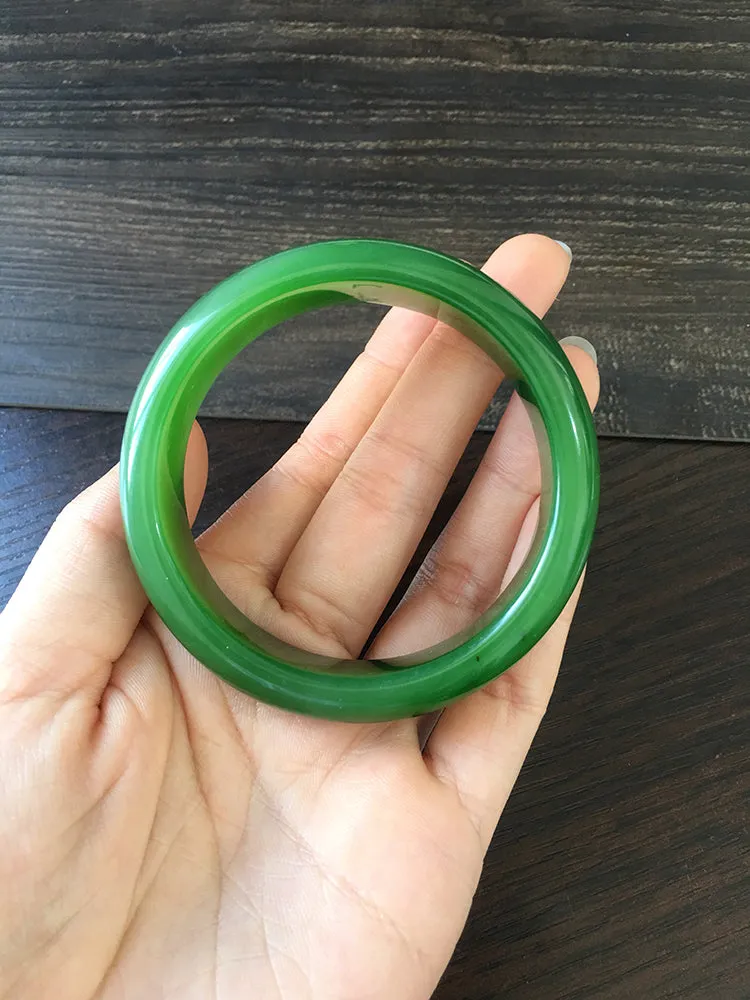 Natural Jade Bangle Nephrite Bangle Internal Diameter 57.3mm NBE009