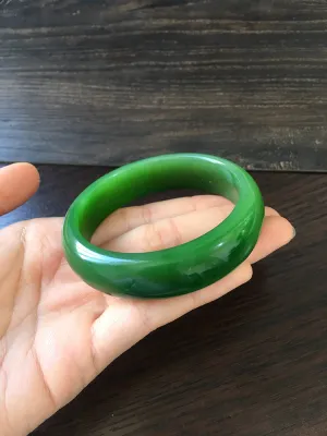 Natural Jade Bangle Nephrite Bangle Internal Diameter 57.3mm NBE009
