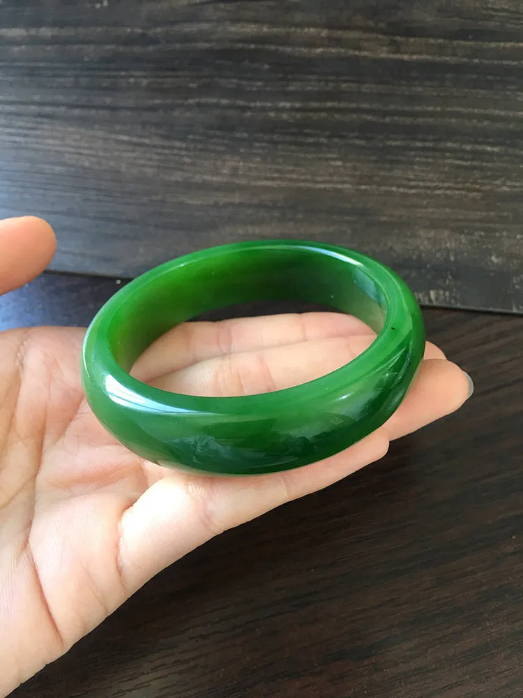 Natural Jade Bangle Nephrite Bangle Internal Diameter 57.3mm NBE009