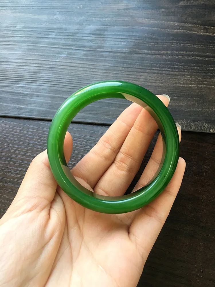 Natural Jade Bangle Nephrite Bangle Internal Diameter 57.3mm NBE009