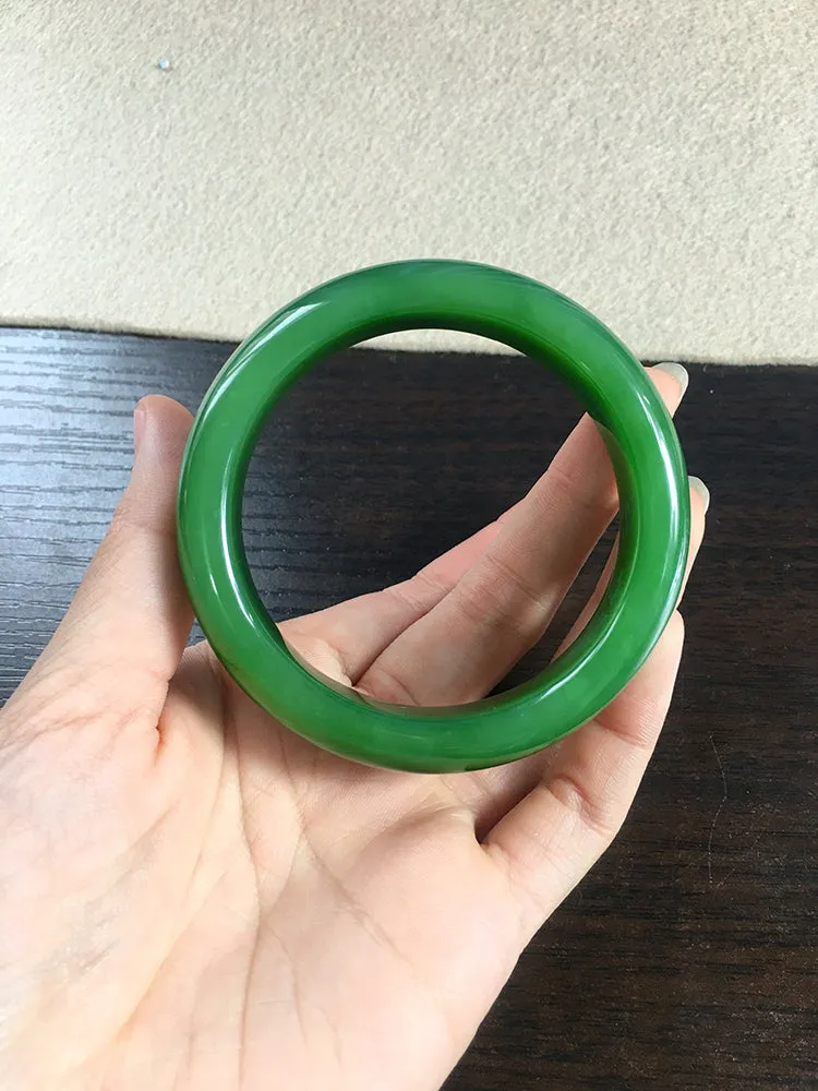 Natural Jade Bangle Nephrite Bangle Internal Diameter 57.8mm NBE044