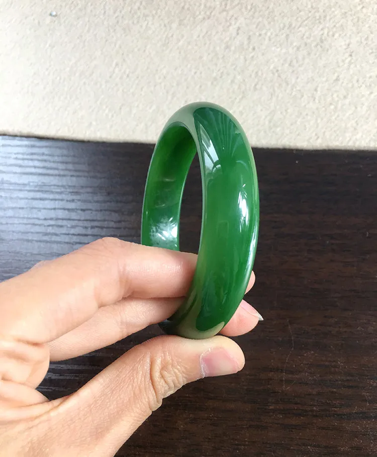 Natural Jade Bangle Nephrite Bangle Internal Diameter 57.8mm NBE044