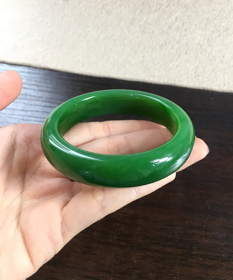 Natural Jade Bangle Nephrite Bangle Internal Diameter 57.8mm NBE044