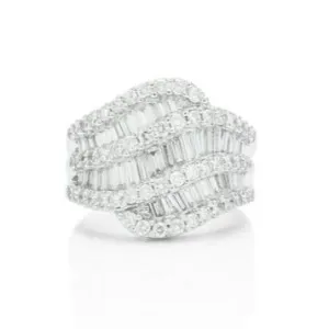 Platinum Diamond Women's Fashion Ring