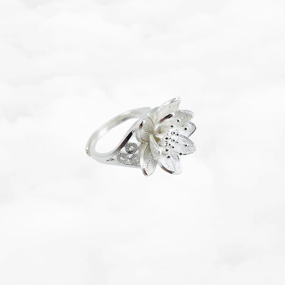 Silver Filigree Inlay Lotus Ring