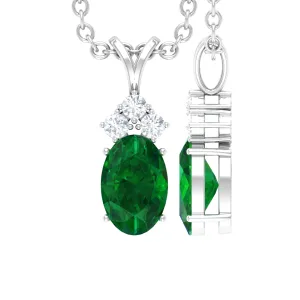 Simple Emerald Oval Pendant Necklace with Diamond Trio