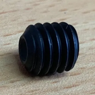 STUD HOLE KEEPER 3/8 Threaded