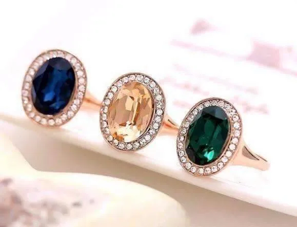 Symphony in Champagne Champagne Topaz and Diamond Austrian Crystal Cocktail Ring