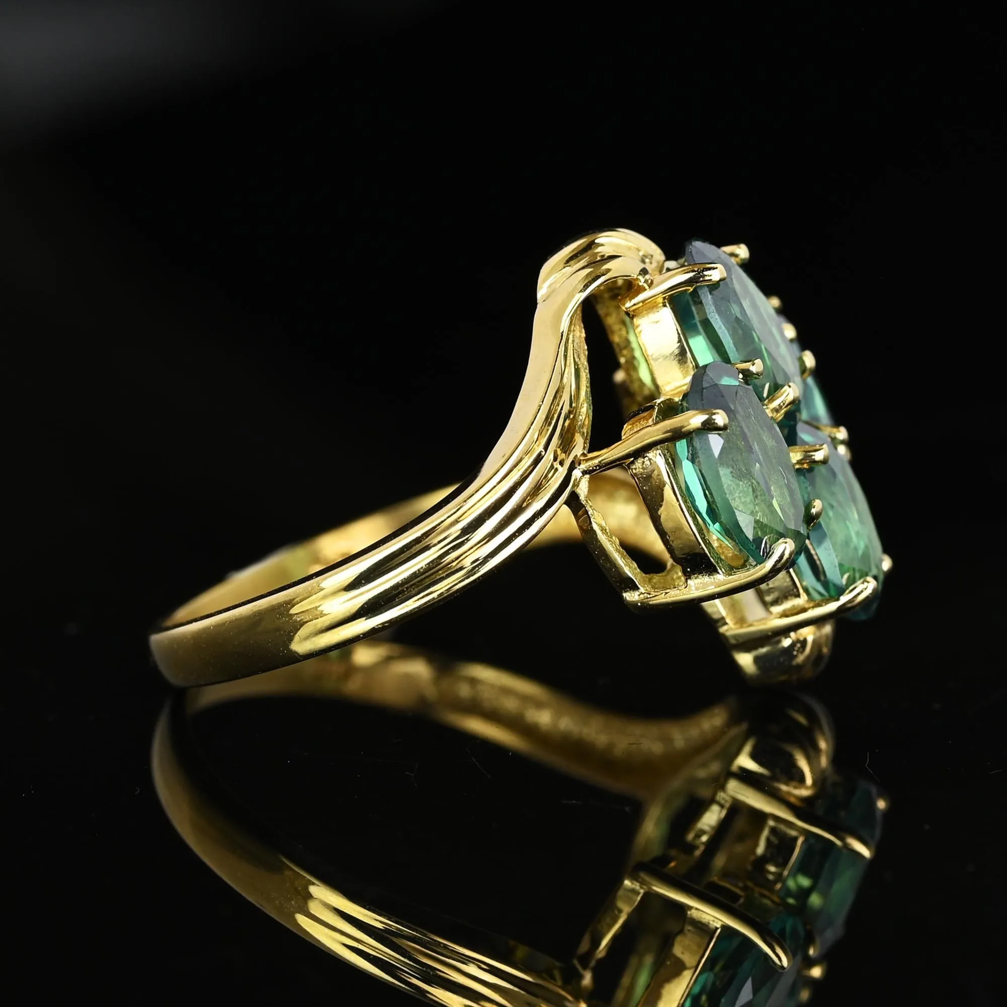 Vintage Gold Bypass Green Spinel Cluster Ring