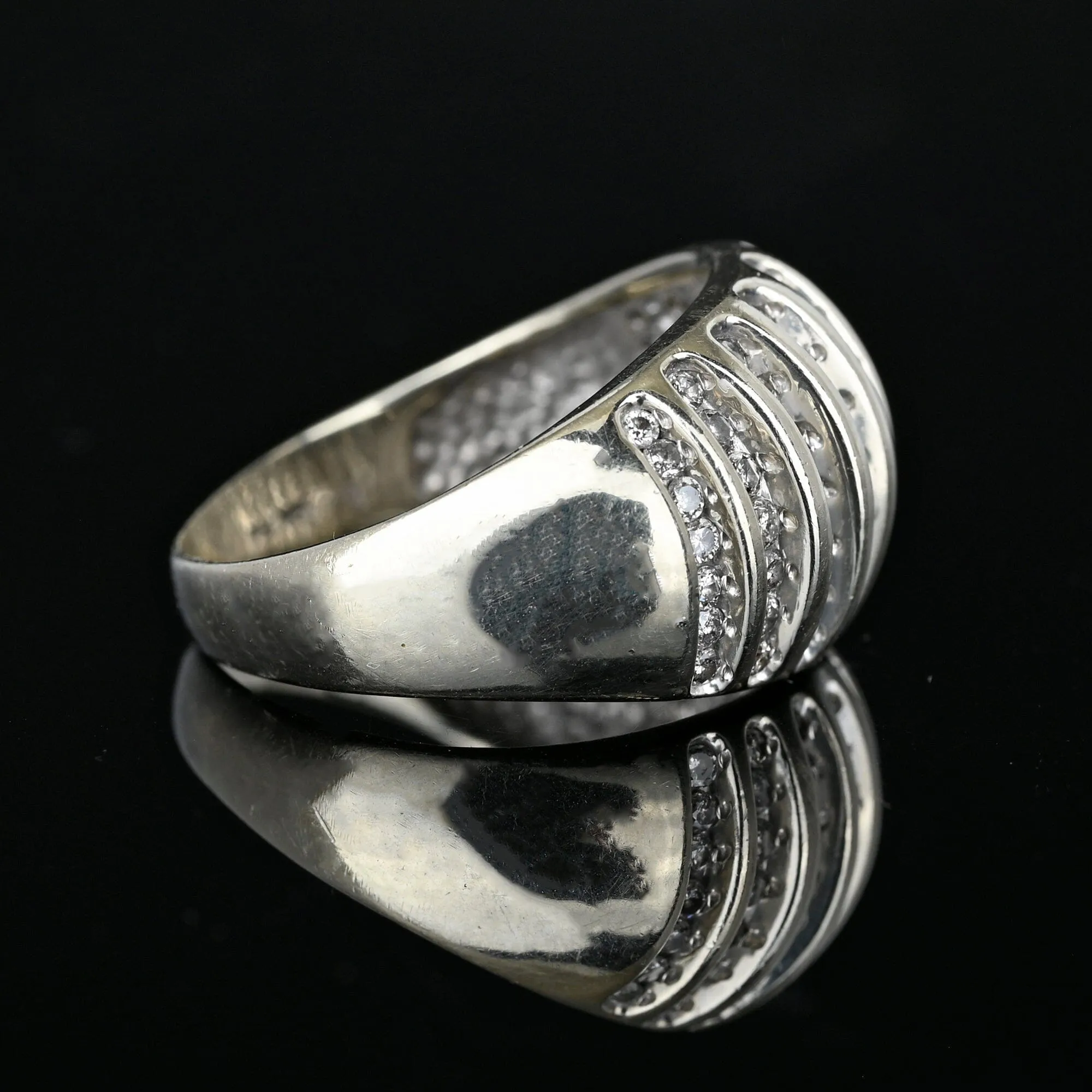 Vintage White Gold 1 CTW Diamond Dome Cocktail Ring